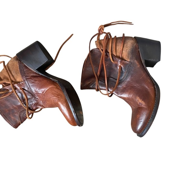 Freebird by Steven Brown Distressed Casey Leather Ankle Boot in Cognac Size 6 - Picture 5 of 8